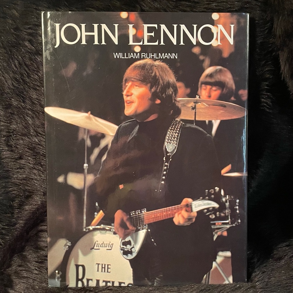 JOHN LENNON coffee table book full color beautiful pictures Beatles lover